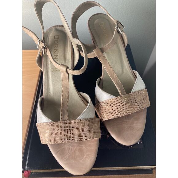 Dorking Fluchos Spanish Leather Sandals Metallic Blush Sz 41 True Craftsmanship - Picture 1 of 7